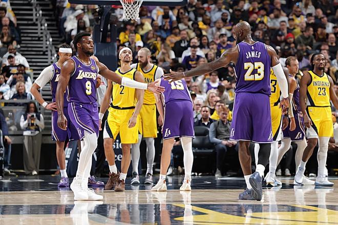 湖人轻取步行者 布朗尼首入轮换展现防守韧性