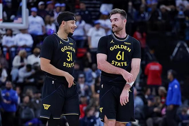 快船力克勇士终结两连败 附加赛对阵引关注 斯潘