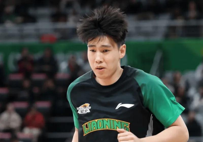 辽宁力克山东 李虎翼姜宇星爆发助队取胜