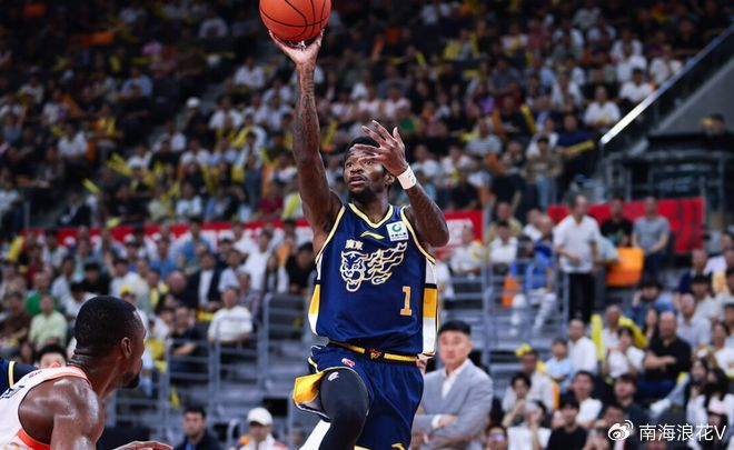 广东男篮常规赛收官战前四大动态：焦泊乔萨林